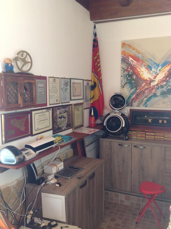 B&B Profumi Di Sicilia San Cataldo  Extérieur photo
